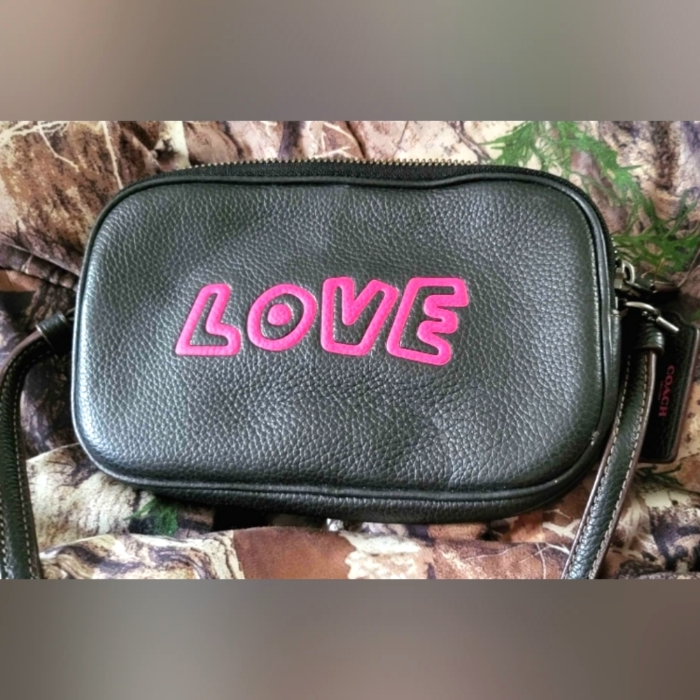 Authentic Coach X Kieth Haring Love Crossbody